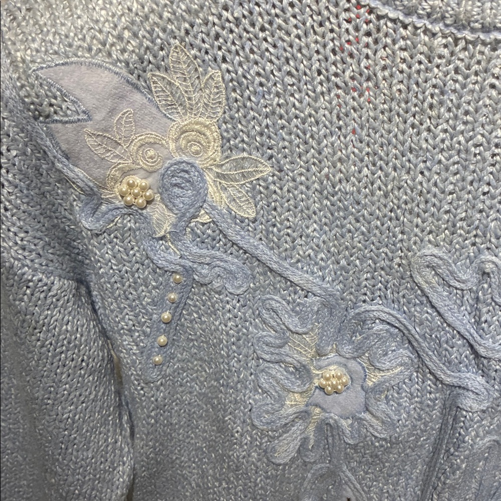Vintage Dana Scott Elegant Blue Embroidered Women's Sweater - Picture 2 of 5